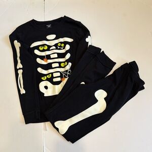Carters Halloween glow-in-the-dark Skeleton pajamas- size 14